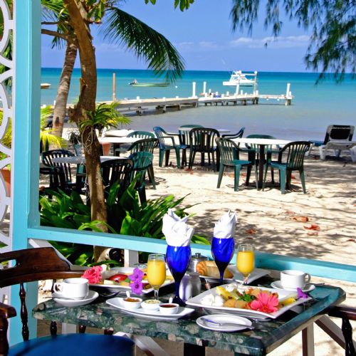 Oualie Beach Resort restaurant