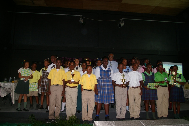 Premier,Hon.Joseph Parry with all of the participants of the quiz 