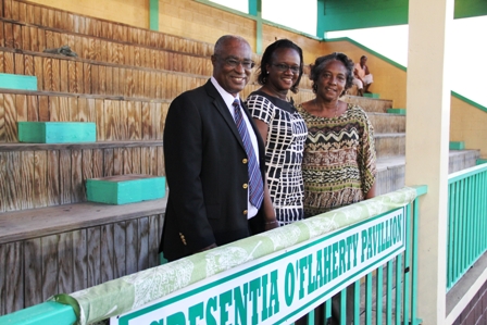 (L-R) Premier of Nevis Hon. Joseph Parry with honouree Ms. Cresentia O’Flaherty and her friend Mrs. Mariney Newton, moments after a stand at the Grell-Hull-Stevens Netball Complex was name in her honour