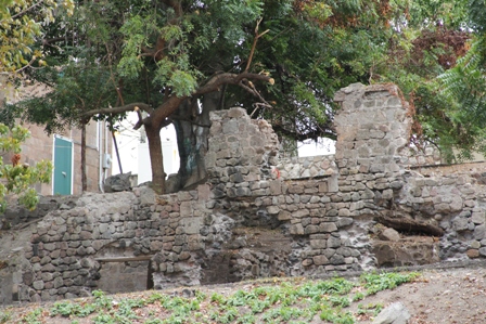 A clearer view of the ruins at the 200-year old Bath Hotel