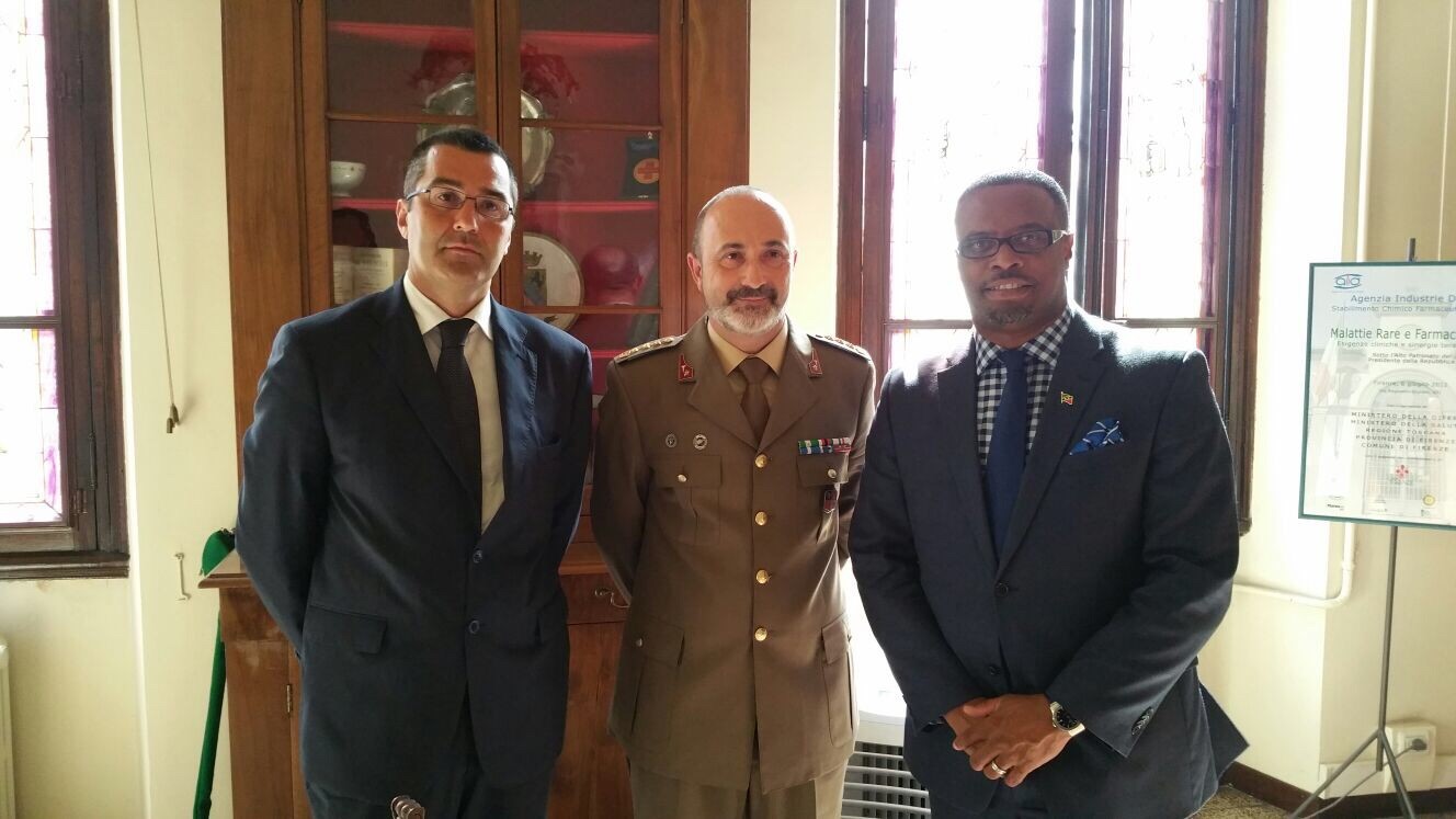 Minister of Foreign Affairs in St. Kitts and Nevis Hon. Mark Brantley meeting with Military Pharmaceutical personnel