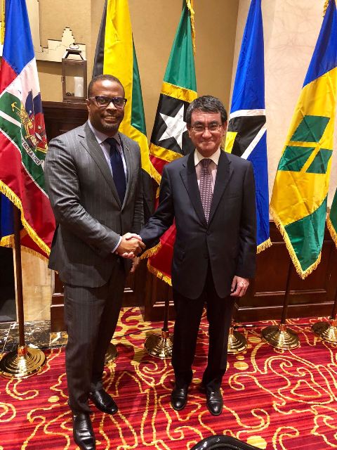 (L-R) Foreign Minister of St. Kitts and Nevis, Hon. Mark Brantley with Foreign Minister of Japan, Hon. Tarō Kōno
